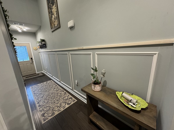 Hallway trim idea